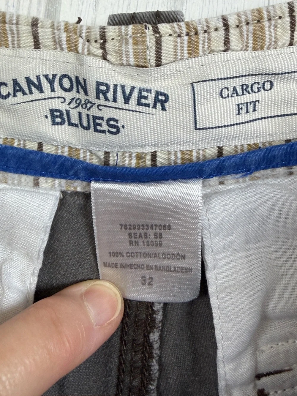 CANYON RIVER BLUES Men’s 32 Cargo Fit Shorts in Washed Brown
